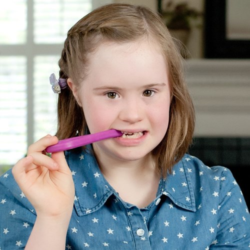 Ark Therapeutics bijtspeelgoed Grabber geel sensorisch kauwspeeltje-2