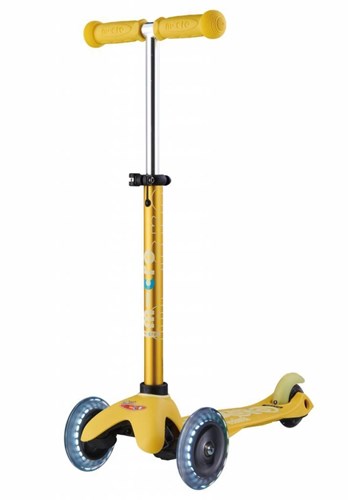 Micro Kinderstep Mini Deluxe LED Geel - Verstelbaar en Duurzaam-3