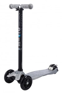 Micro Maxi Step Deluxe Zwartgrijs micro kopen in de aanbieding Micro Maxi Step Deluxe Zwartgrijs micro kopen in de aanbieding