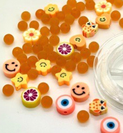 Hobby & Crafting Fun Katsuki Smileys Kralen met Draad 64 stuks Oranje