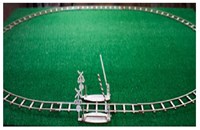 Wooden.City houten treinrails - ronde rails met spoorwegovergang puzzel